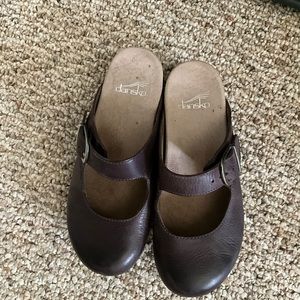 Dansko Mules 36